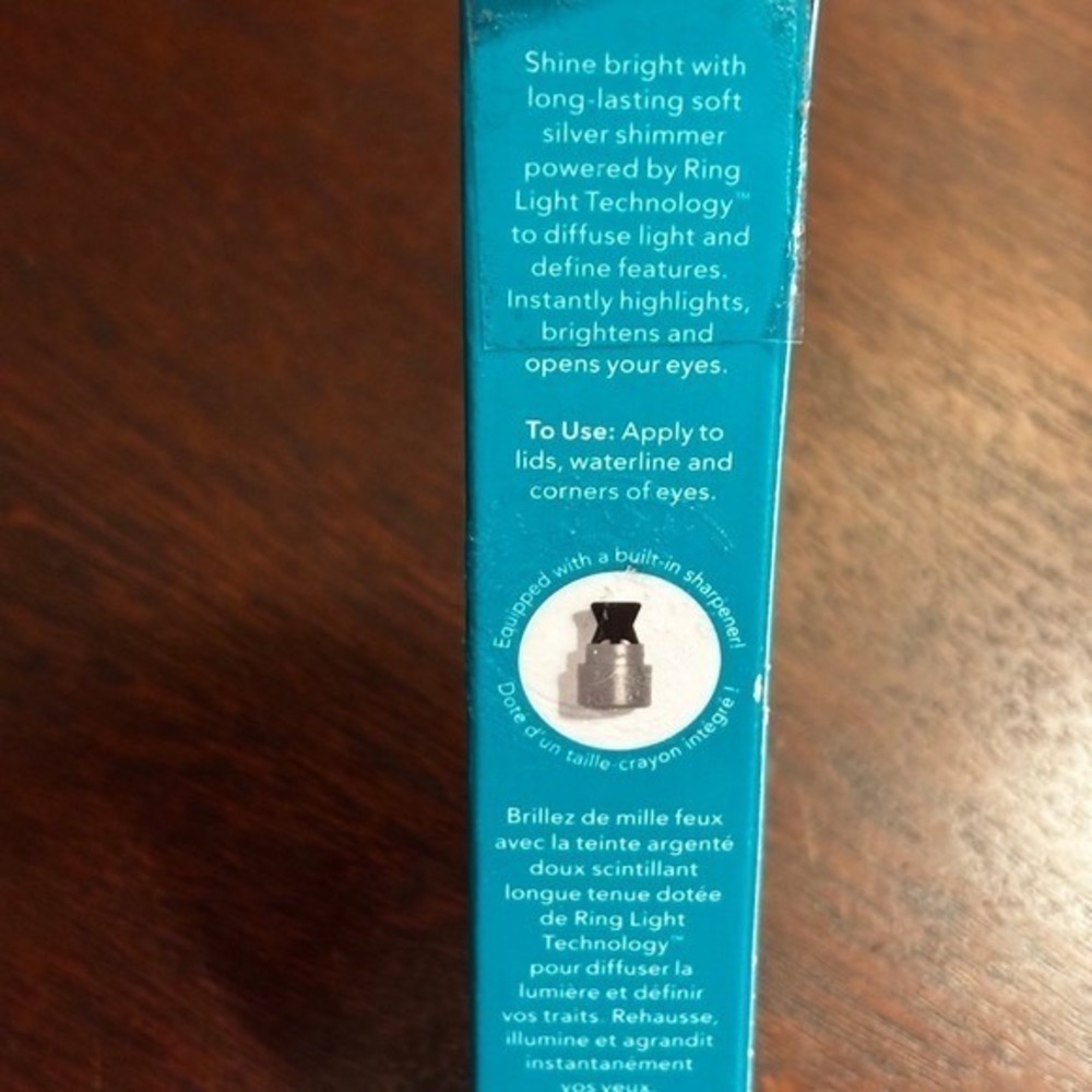 Thrive Causmetics Brilliant Eye Brightener Raquel Soft Silver Shimmer (C17) - Picture 5 of 6